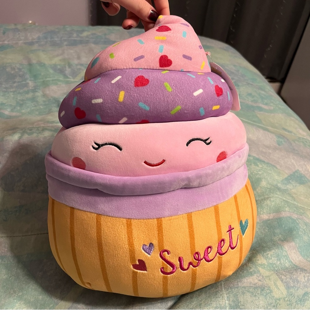 Original Squishmallow Purple Kimmie the Cupcake